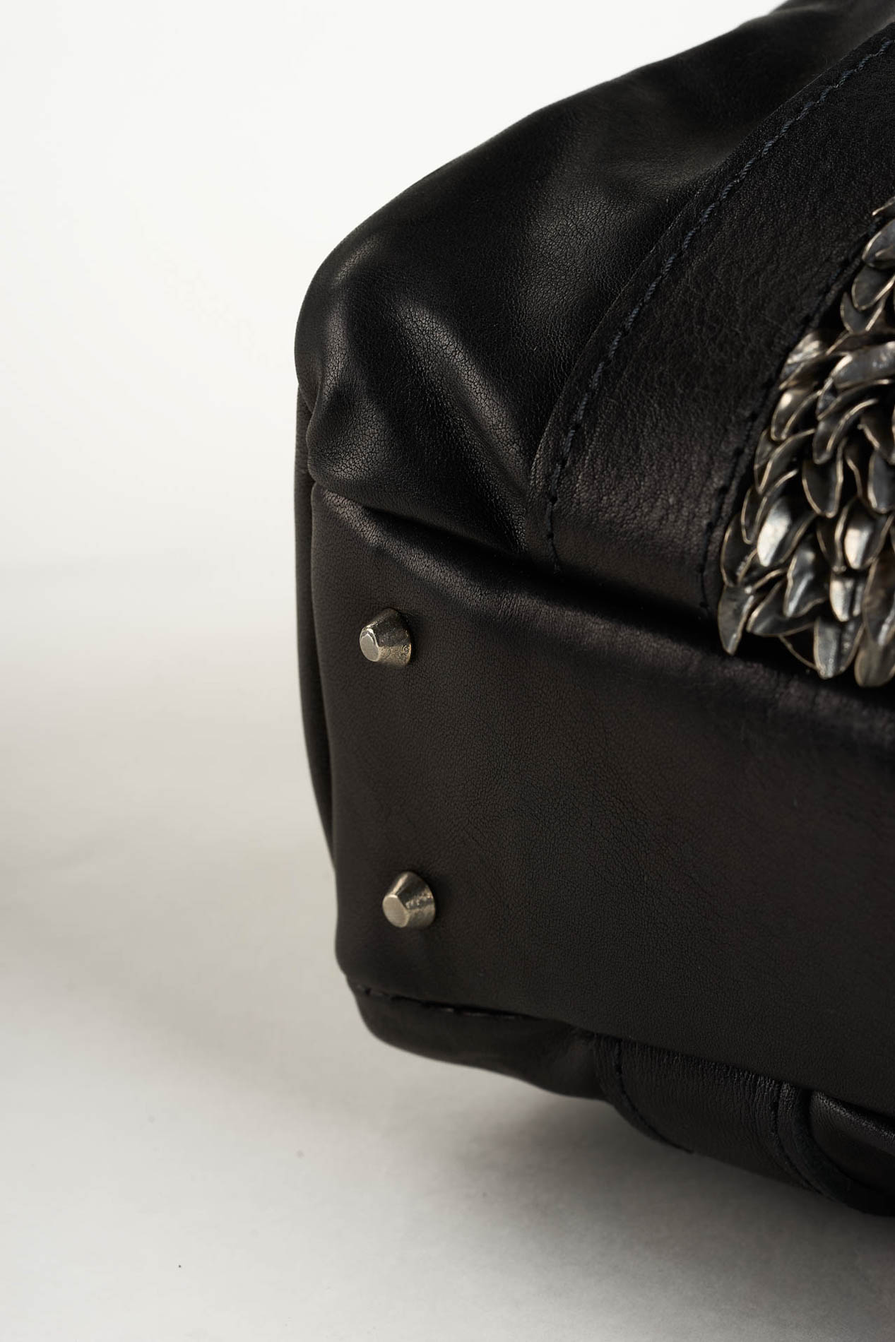 daniele basta leather and silver bags - DETAIL 2